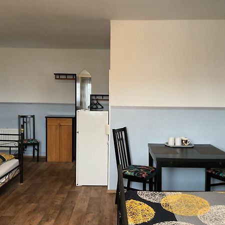 Pension&Hostel Anna - Monteurzimmer Мюнхен Екстер'єр фото