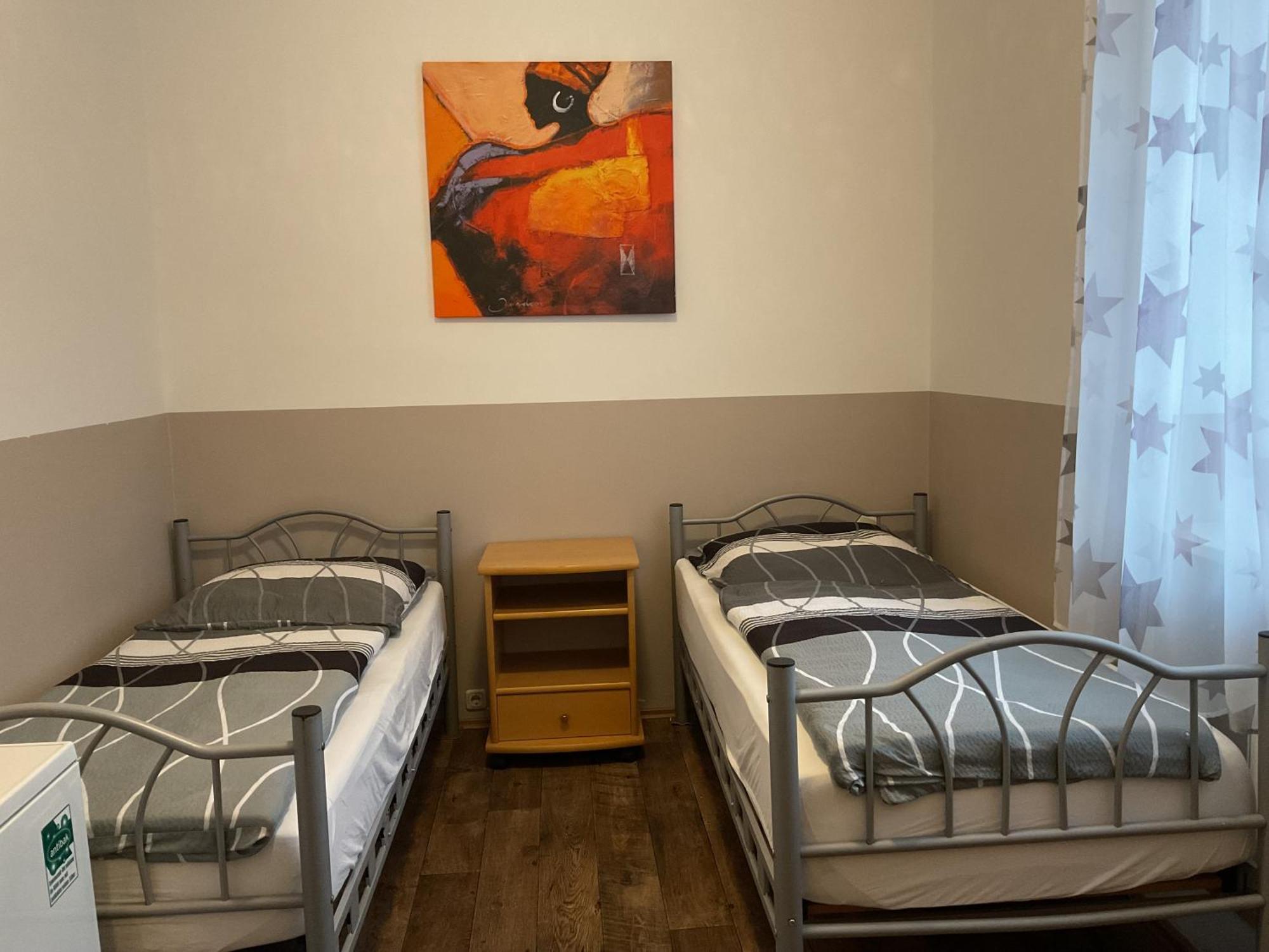 Pension&Hostel Anna - Monteurzimmer Мюнхен Екстер'єр фото