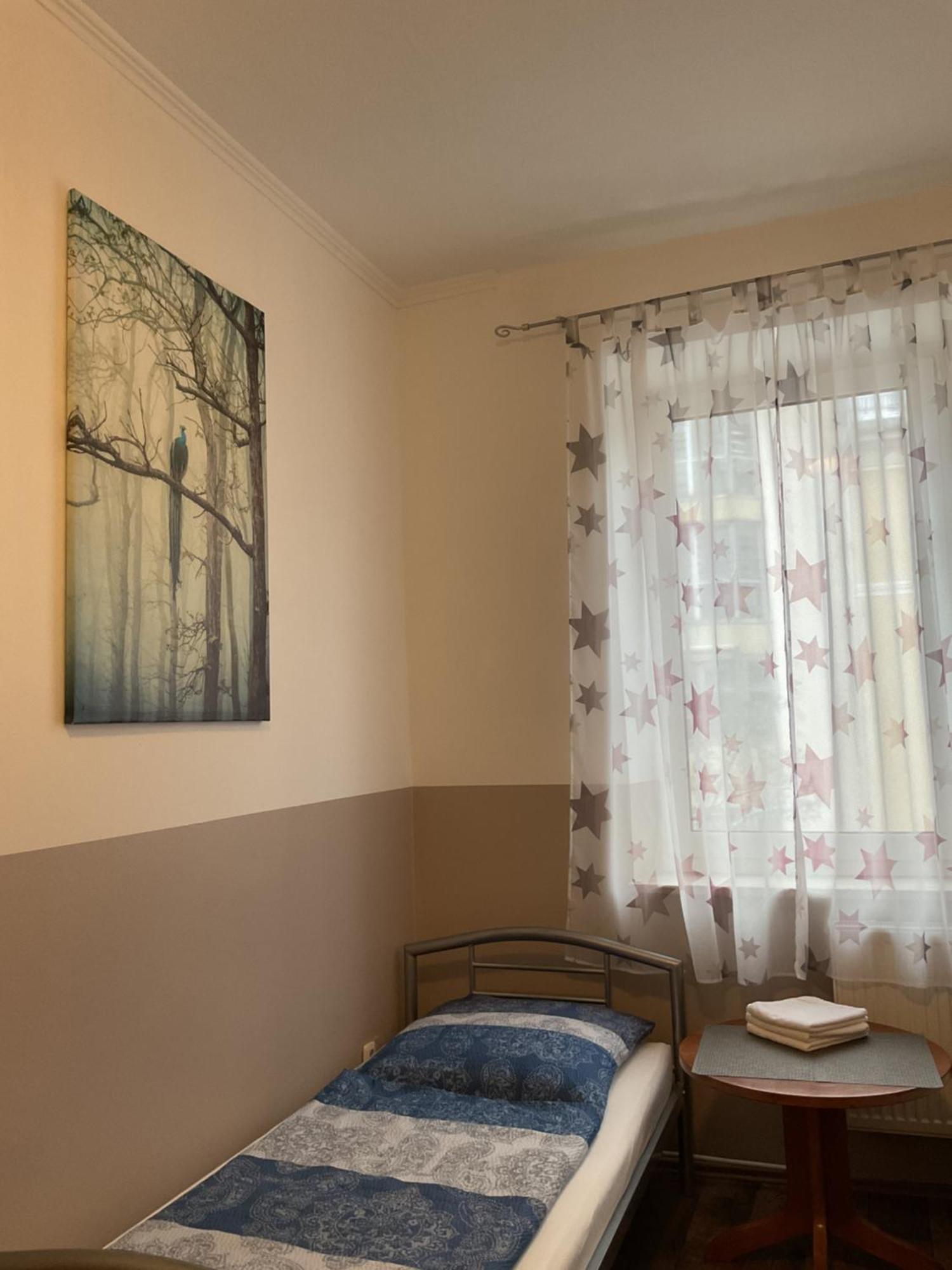 Pension&Hostel Anna - Monteurzimmer Мюнхен Екстер'єр фото