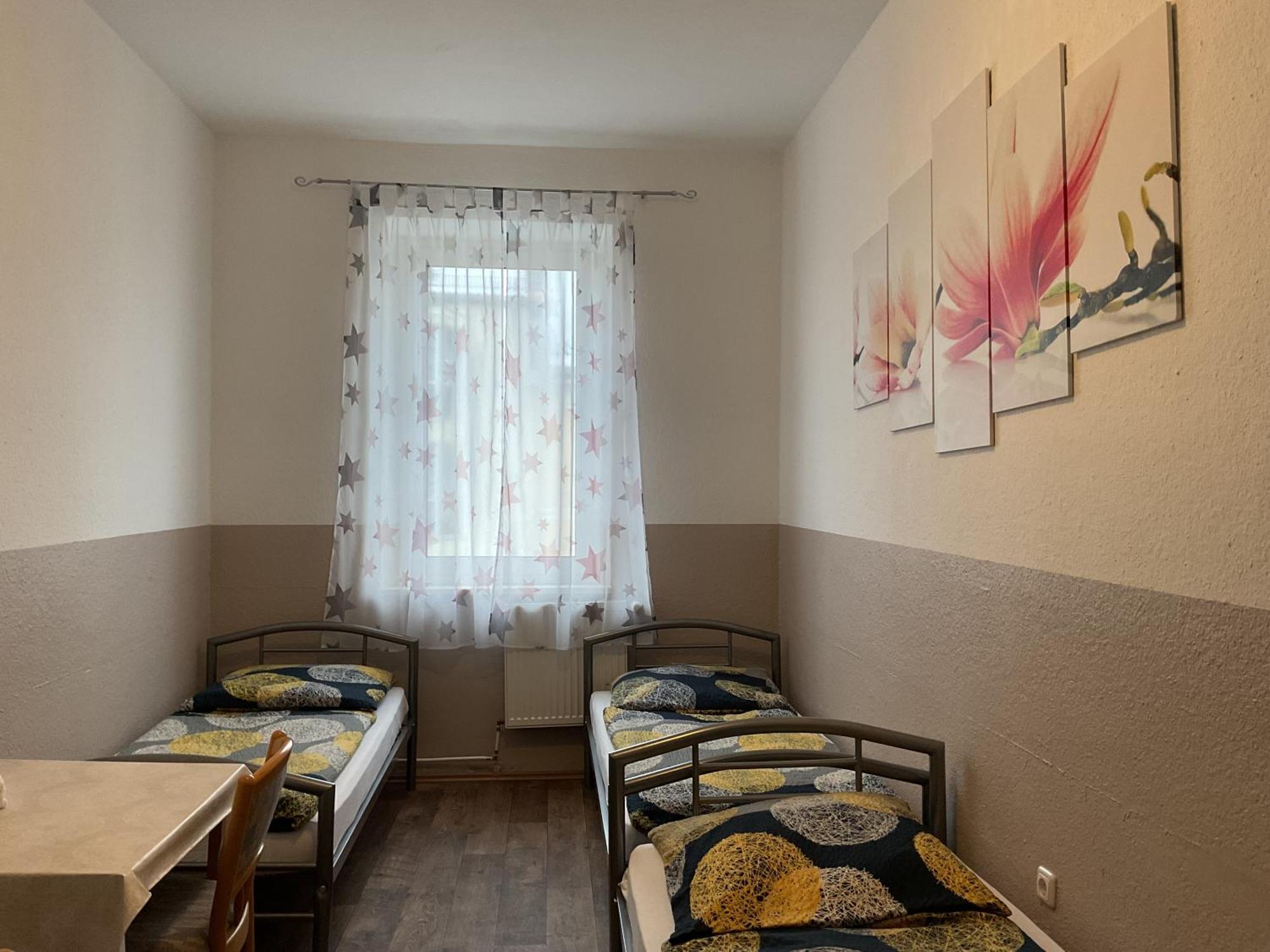 Pension&Hostel Anna - Monteurzimmer Мюнхен Екстер'єр фото